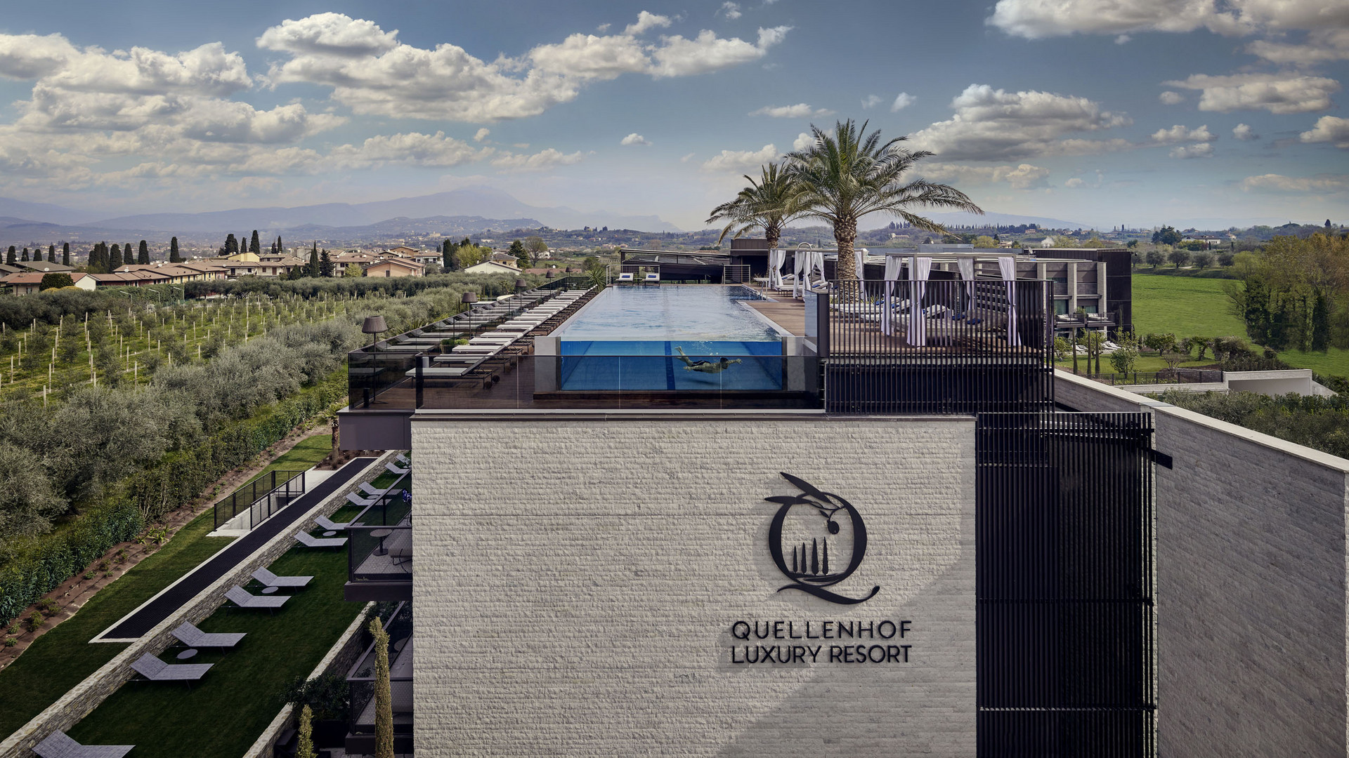 Ihre Quellenhof Luxury Resorts in Südtirol und am Gardasee Ihre Quellenhof Luxury Resorts in Südtirol und am Gardasee