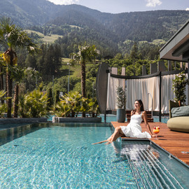 Ihre Quellenhof Luxury Resorts in Südtirol und am Gardasee Ihre Quellenhof Luxury Resorts in Südtirol und am Gardasee